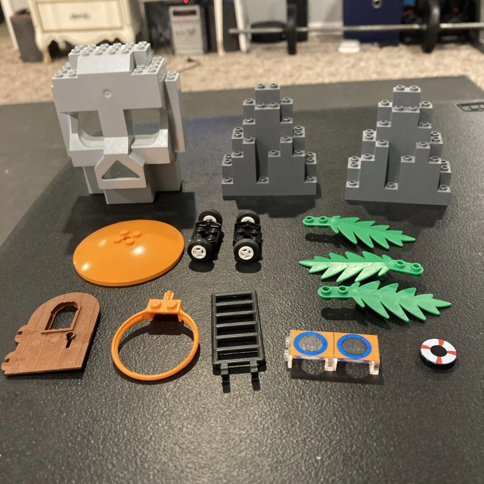 2006 Lego 3827 Adventures In Bikini Bottom Incomplete Piece Parts Only Lot 1