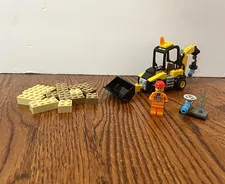 LEGO Juniors Digger 10666 incomplete