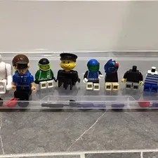 LEGO Minifigure Lot Assorted Figures w/ Parts & Accessories Plastic
