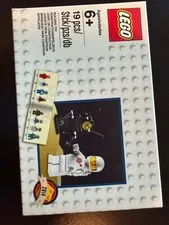 NEW Lego Sealed CLASSIC SPACE MINIFIG Set 5002812 White Spaceman & Space Droid