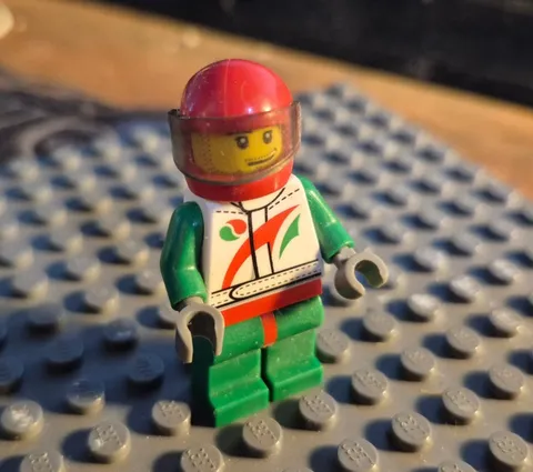 Lego City cty0435 Race Car Driver Octan Logo 60024