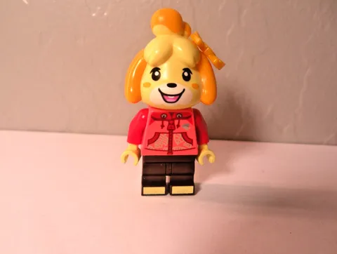 LEGO Animal Crossing ISABELLE MINIFIGURE coral from 77052 Concert at the Plaza