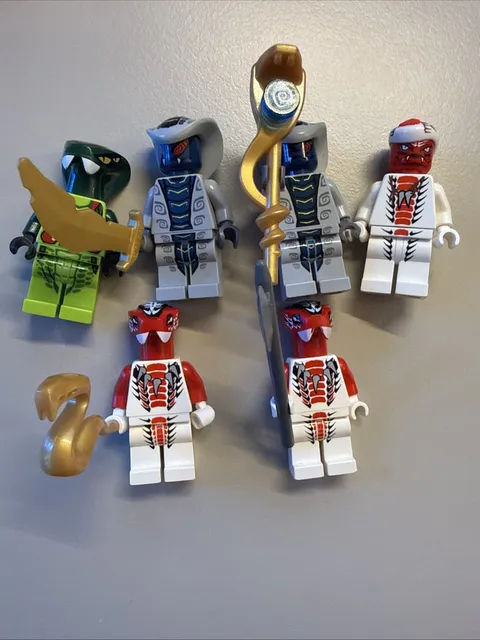 Ninjago minifigure Rise of Snakes Minifigures lot of 6