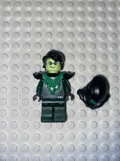 Lego Ninjago Possessed Lloyd njo0154 Great Used Condition w/ hairpiece