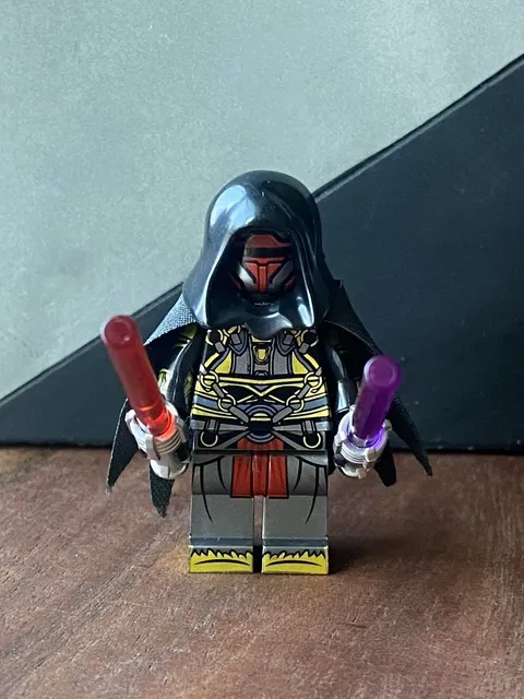 Custom Star Wars Darth Revan Sith Lord KOTOR Minifigure For Lego