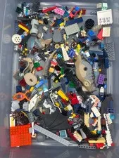 1 lb. + Extremely Random Legos - rare, uncommon, mismatched, unsorted Legos