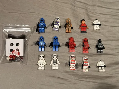 LEGO Star Wars Minifigure Lot of 14 (Mint Condition Darth Malak)