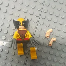 LEGO Wolverine Minifigure w/ Claws Yellow Suit Plastic Figure Age 5+