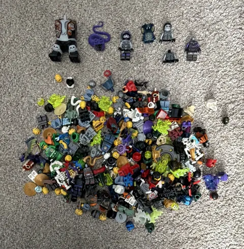 HUGE NINJAGO PIECE LOT some high end at the top some slightly damaged