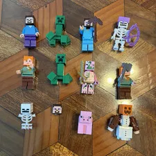 LEGO Minecraft Minifigure Lot w/ Accessories - Steve Creeper Skeleton Pig