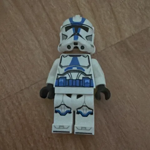 LEGO Star Wars Clone Trooper Minifigure White & Blue Armor w/ Helmet