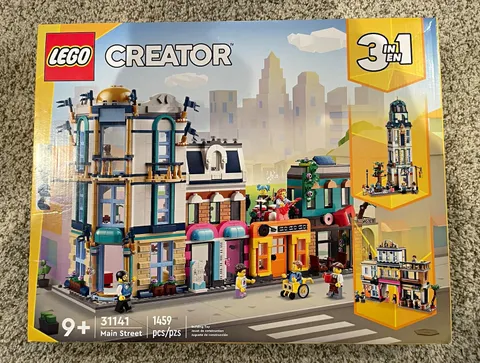LEGO Creator 3-in-1 Main Street 31141 Complete Set 1459 pcs Age 9+ Box