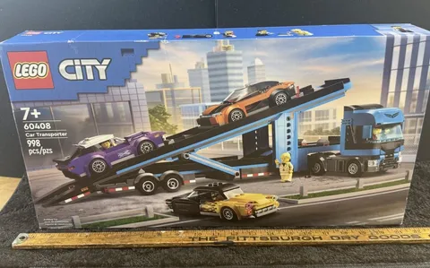 LEGO CITY: Car Transporter Truck with Sports Cars (60408) mint new in sealed box
