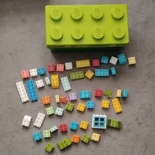 LEGO 8 Peg Storage Container Green Plastic with 53 Assorted Duplo Bricks