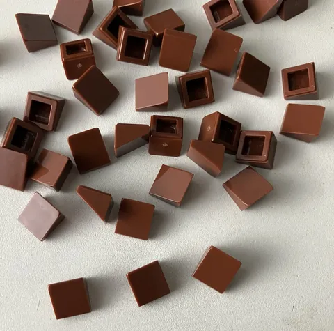 Lego 100 NEW Pieces Roof Tile Cheese Slope Wedge 1x1x2/3 REDDISH BROWN (54200)