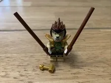 LEGO Legends of Chima Laval Minifigure with Weapon and Armor Set
