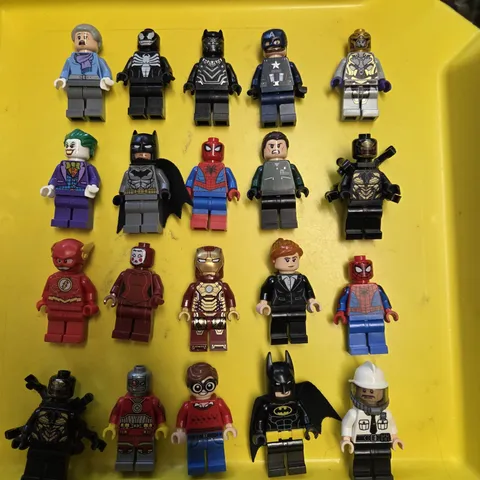 LEGO Marvel DC Minifigures Mixed Lot of 20 Super Heroes #3