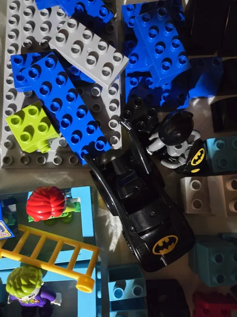 LEGO 10842 - DUPLO: Super Heroes: Batman - Batcave Challenge - 2017 - NO BOX