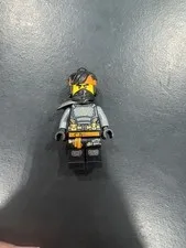LEGO Ninjago Minifigure (njo678) Cole - The Island. Great Condition 