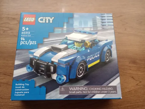 LEGO City Police Car Toy 60312 Kids 5+ Years Old Officer Minifigure new in box