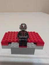 LEGO Marvel Super Heroes Ant-Man Minifigure Sh0516 Upgraded Suit From Set 76109