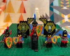 LEGO Minifigure Dragon Knight Lot Set Bulk Sale