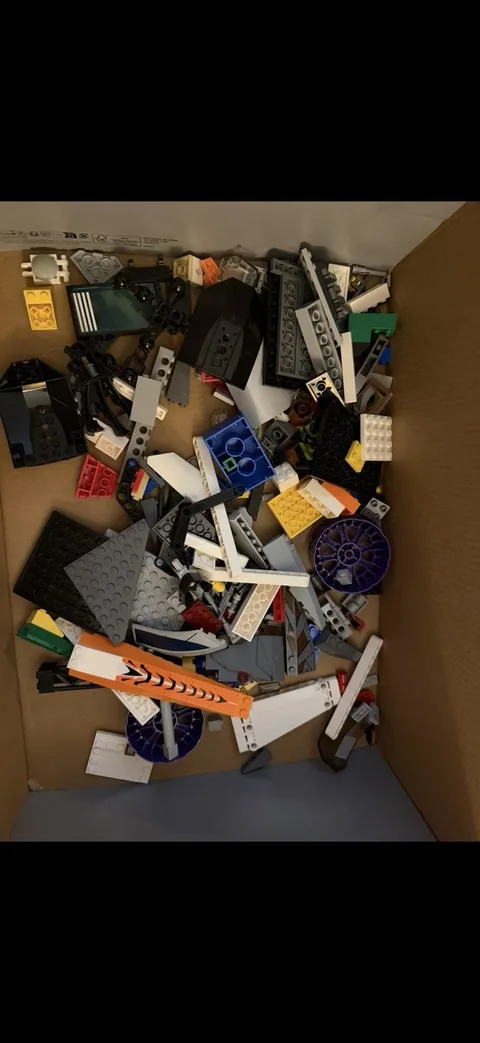 Lego 1lb Pieces Lot Mostly Star Wars Marvel Batman Dc You Get What’s Pictured 29