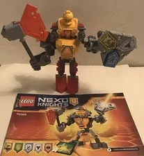 LEGO NEXO KNIGHTS: Battle Suit Axl (70365) with Instruction Manual