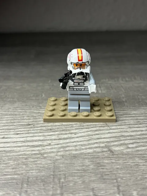 Lego Clone Trooper Pilot Phase 2 Star Wars Minifigure 75072 sw0608