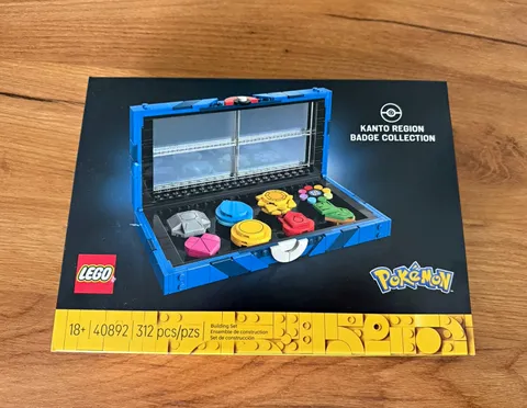 Unopened LEGO Pokémon Kanto Region Badge Collection 40892 Complete Set