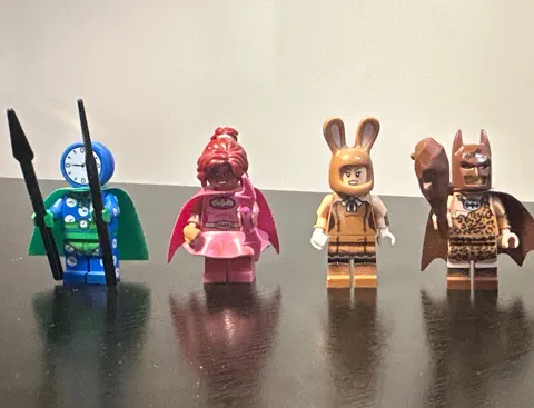 LEGO Batman Movie Minifigures: Pink Power Batgirl, Clock King, March Hariett