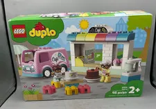 LEGO Duplo Town Bakery 10928 - New Sealed 2+ 46pcs DAMAGED BOX