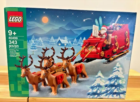LEGO Santa's Sleigh (40499) 4 Reindeer Filled with Toys New Sealed Box