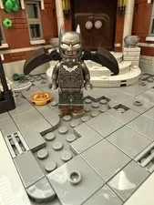 LEGO DC Batwing Minifigure sh1088s - Set 76300 Arkham Asylum - WITH STICKER