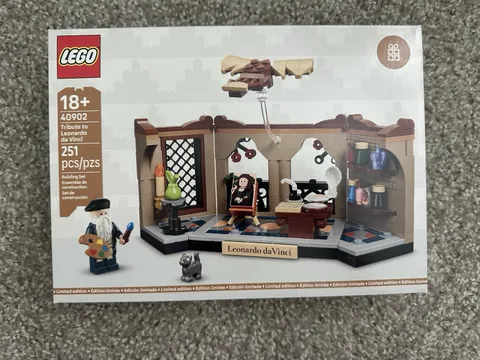 LEGO 40902 Tribute to Leonardo da Vinci Exclusive GWP New Sealed With Minifigure