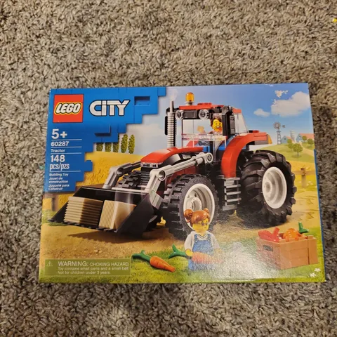 LEGO # 60287 CITY Farm Tractor - Sealed BRAND NEW Retired Hard to Find (Rabbit)