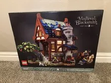 LEGO Medieval Black Smith (21325) (NEW IN BOX)