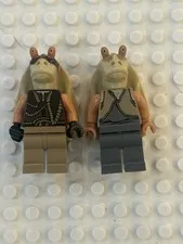 Two LEGO Star Wars Jar Jar Binks Minifigure
