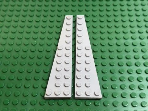 2x LEGO Lt Bluish Gray Wing Wedge Plate 12x3 Left & Right 10174 4504 #47397 98