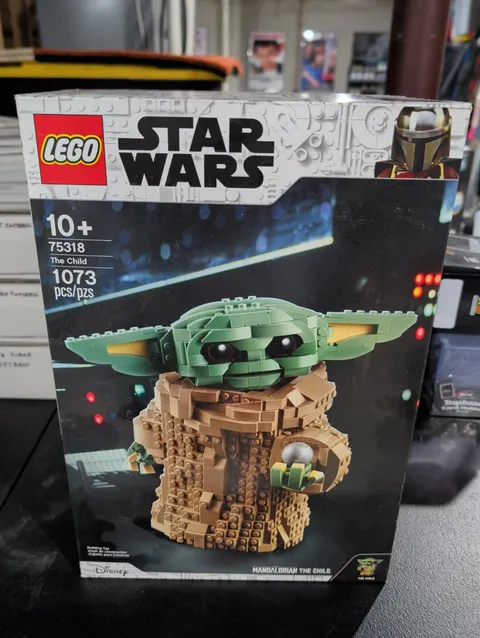 LEGO Star Wars the Mandalorian Child Grogu 75318-Retired