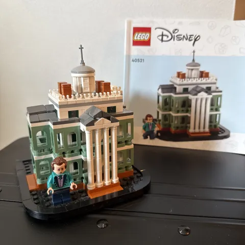 Lego 40521 Mini Disney The Haunted Mansion With Instructions & Minifigure