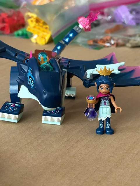 LEGO Elves Sapphire Dragon + Fig - Rosalyn's Healing Hideout  #41187 (Retired)