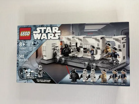 LEGO Star Wars: Boarding the Tantive IV 75387 Set - New factory Sealed