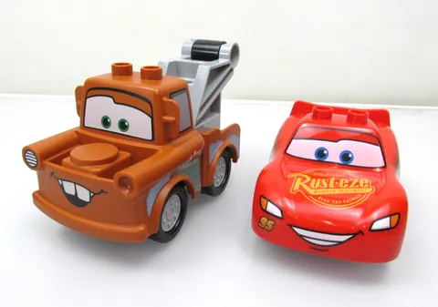 Lego Duplo Lightning McQueen & Tow Mater Pixar Cars 10996
