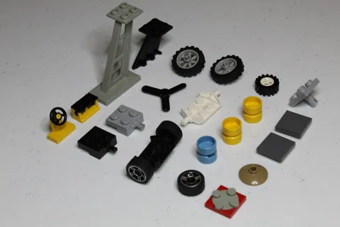 Assorted LEGO Plane / Car Parts