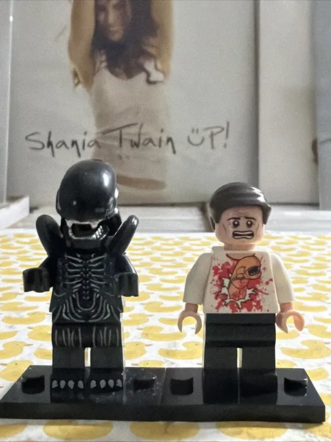 ALIEN XENOMORPH KANE CHEST BUSTER GUY LEGO MINIFIG FIGURE lot sci-fi horror