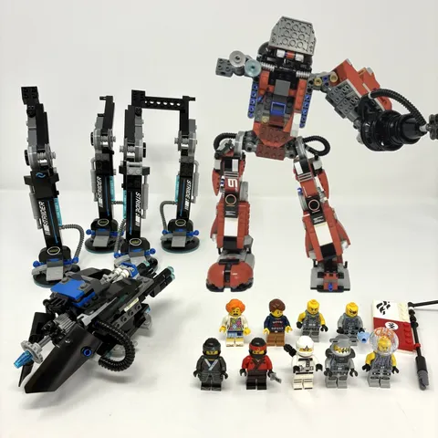 LEGO Ninjago Movie Minifigures Lot + 70611 70615 PARTS/Incomplete Mech Strider