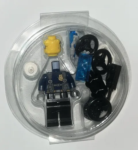 ✅ New LEGO City Duke DeTain Police Officer Minifigure And Drone, Minifig cty1042