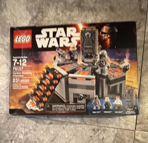 LEGO Star Wars Carbon-Freezing Chamber 75137 231 pcs Box 7-12 Han Solo