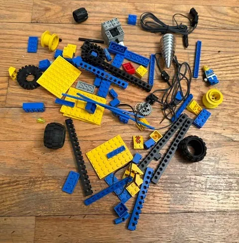 Mixed Lot of Lego 1 Mini Figure Aquazone Aquanaut Drill Technic Blue Yellow